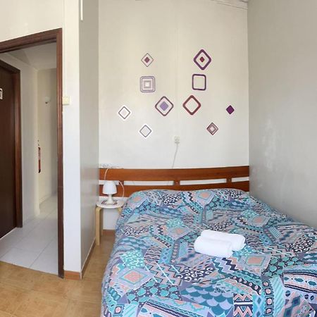 Residencia Aviz Hotel Peniche Bagian luar foto