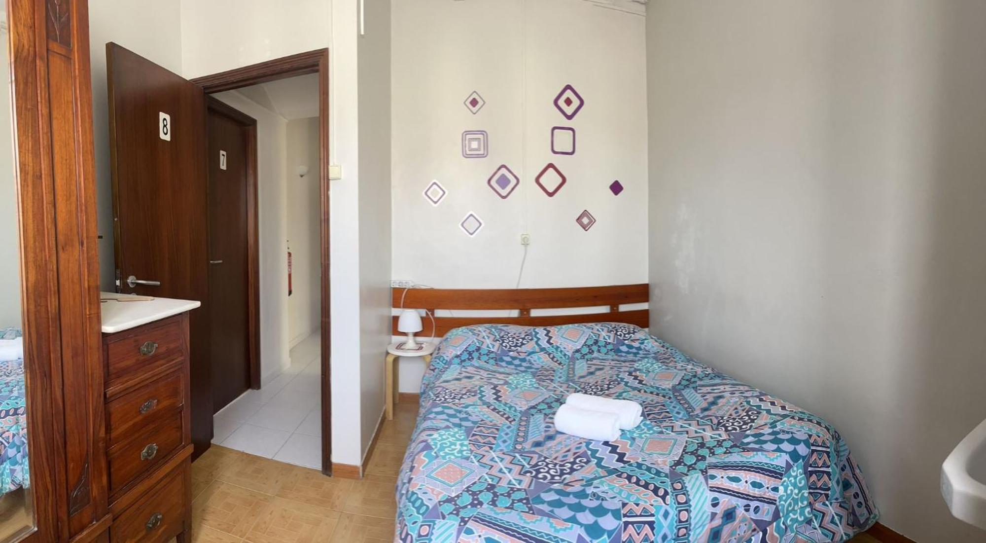 Residencia Aviz Hotel Peniche Bagian luar foto